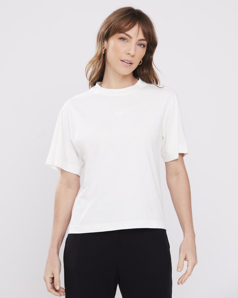 Camiseta T-shirt Alice - Linha Casual Esportiva - Off White - Musha (2)